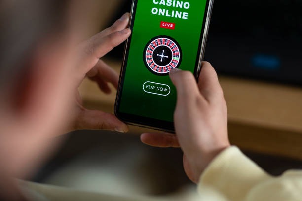 Card reveal Live dealer card reveal in Speed Baccarat round